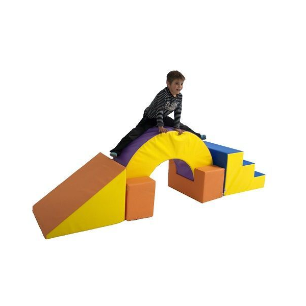 CONJUNTO ESCALERA, PUENTE Y RAMPA